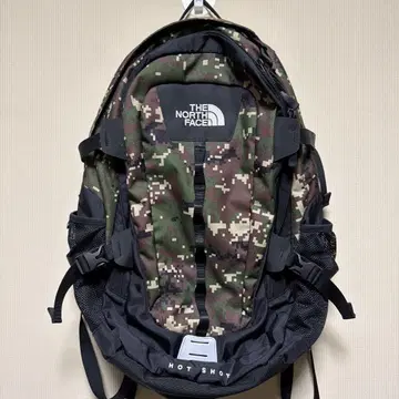 THE NORTH FACE HOT SHOT 카모플라주 카모 패턴 백팩