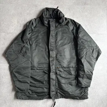 90s Alpha Industries ECWCS 2세대 XL