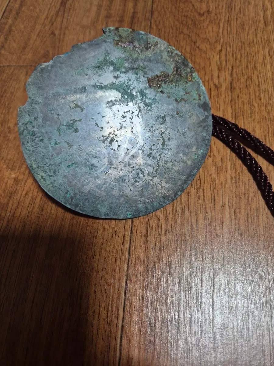 동경거울 각각다름단가 사진되로입니다 1개단가입니다