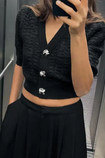새상품급 자라 ZARA textured 가디건 니트