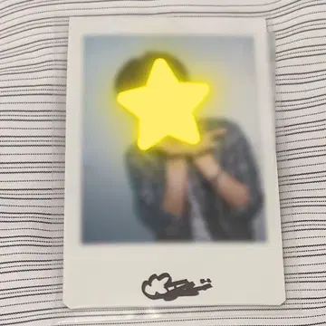 idntt 지은 친필 사인 폴라로이드