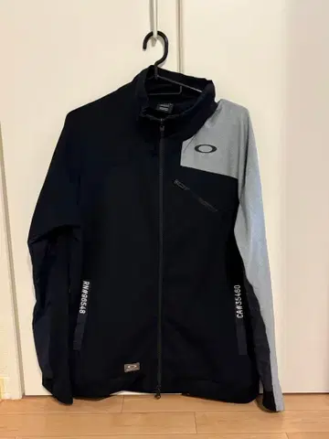 OAKLEY L 사이즈 오클리 지퍼 자켓 블랙 계열 골프웨어