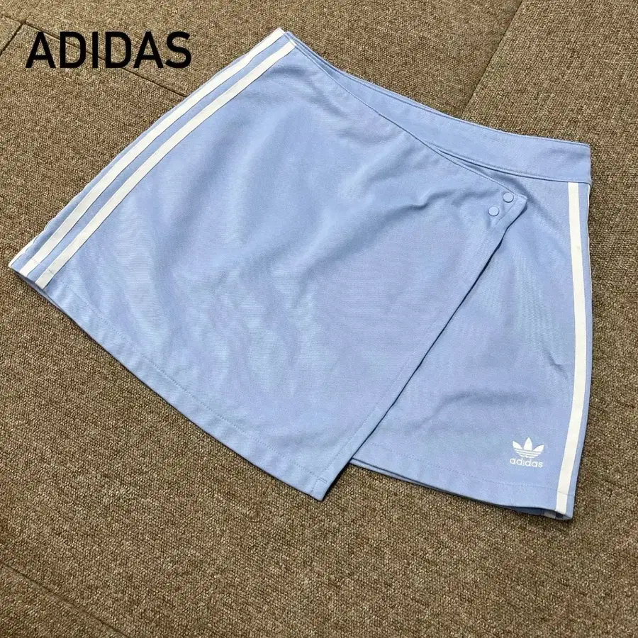 [우먼L] 아디다스 랩핑 스커트