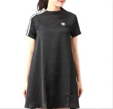 택 포함 새상품 adidas 새틴 원피스 S 블랙 쓰리 스트라이프 A라인
