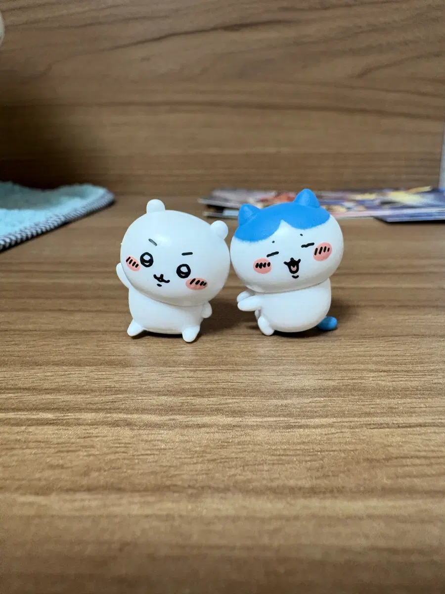 치이카와 허그코트 가챠(치이카와, 하치와레 일괄)