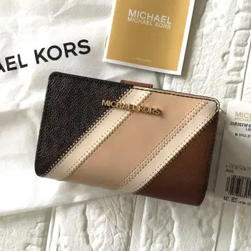 새상품 마이클코어스 MICHEAL KORS 지갑 브라운