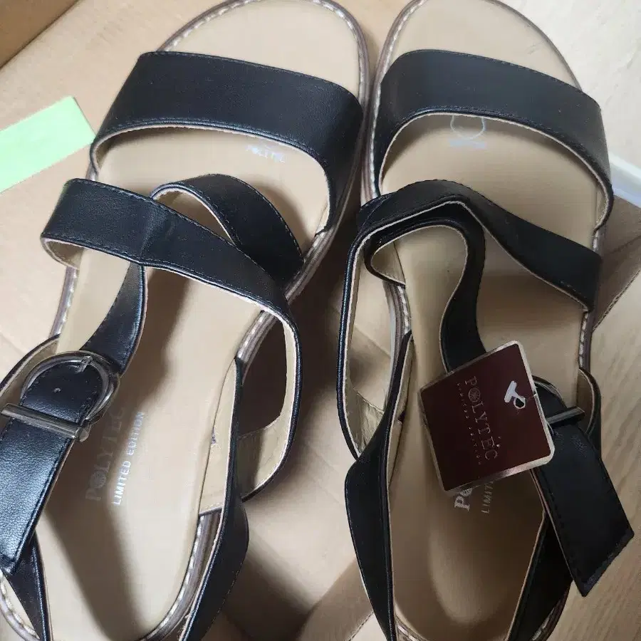 남성 블랙 샌들 260 새거