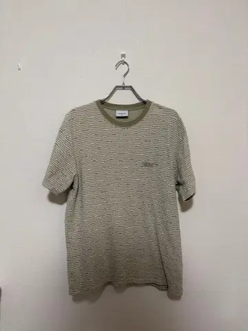 Thisisneverthat 23년 4월 구매 티셔츠