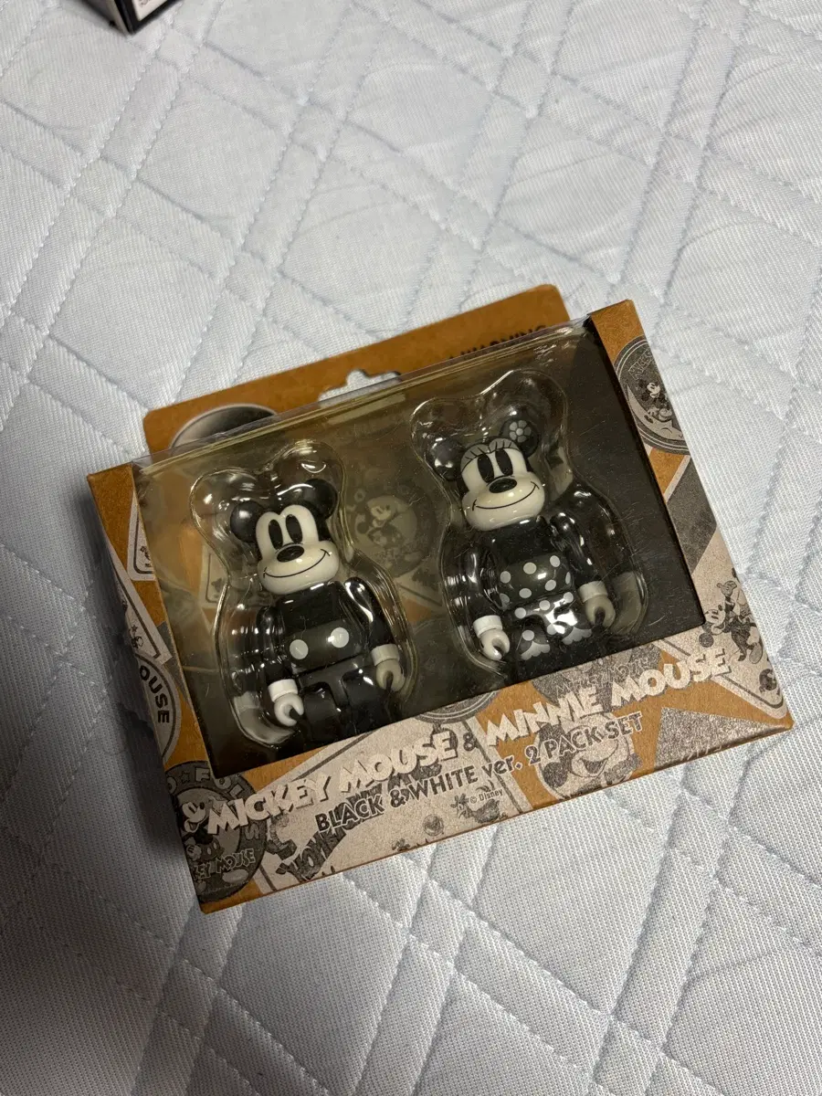 흑백 미키마우스 베어브릭 100% 세트