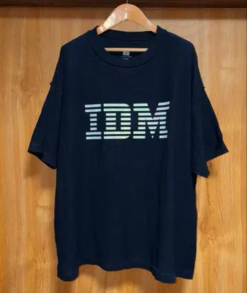 ISNESS MUSIC 이즈네스 뮤직 IDM 티셔츠