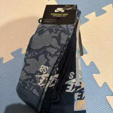 데드스탁 NIKE SB 롱 하이삭스 3족 세트