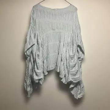 ZARA 셔링 가공 라이트 블루 상의