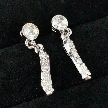 스와로브스키 스윙 귀걸이 큐빅 SWAROVSKI