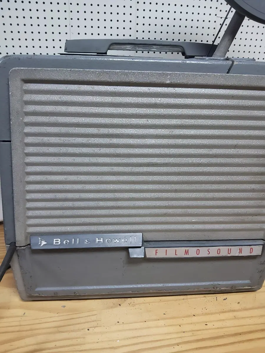 벨앤하웰 필름사운드 영사기
