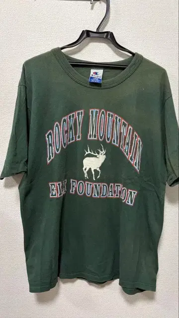 Champion Rocky Mountain 티셔츠 L 사이즈