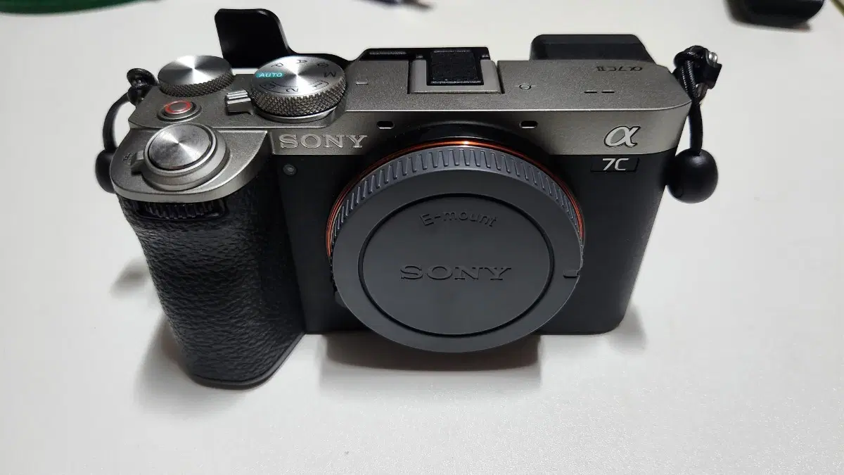소니 A7C II 실버 풀박스 카메라