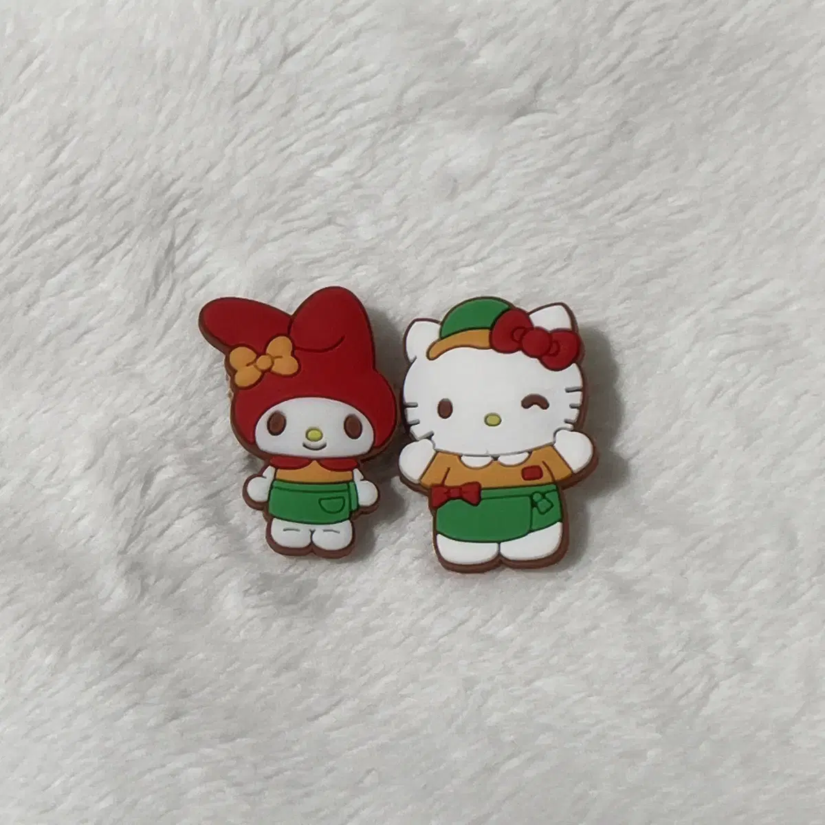 헬로키티 마이멜로디 지비츠 2종 일괄