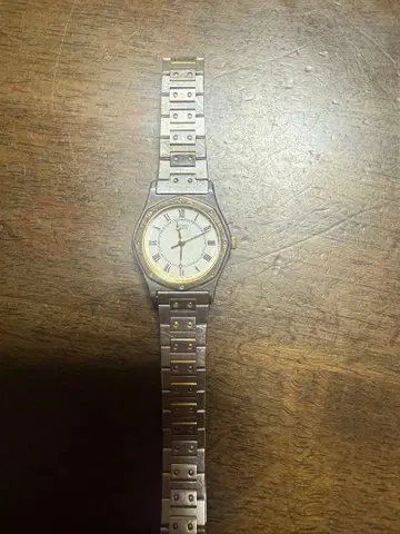 SEIKO 세이코 1221-0210R 빈티지 쿼츠 로만 다이얼