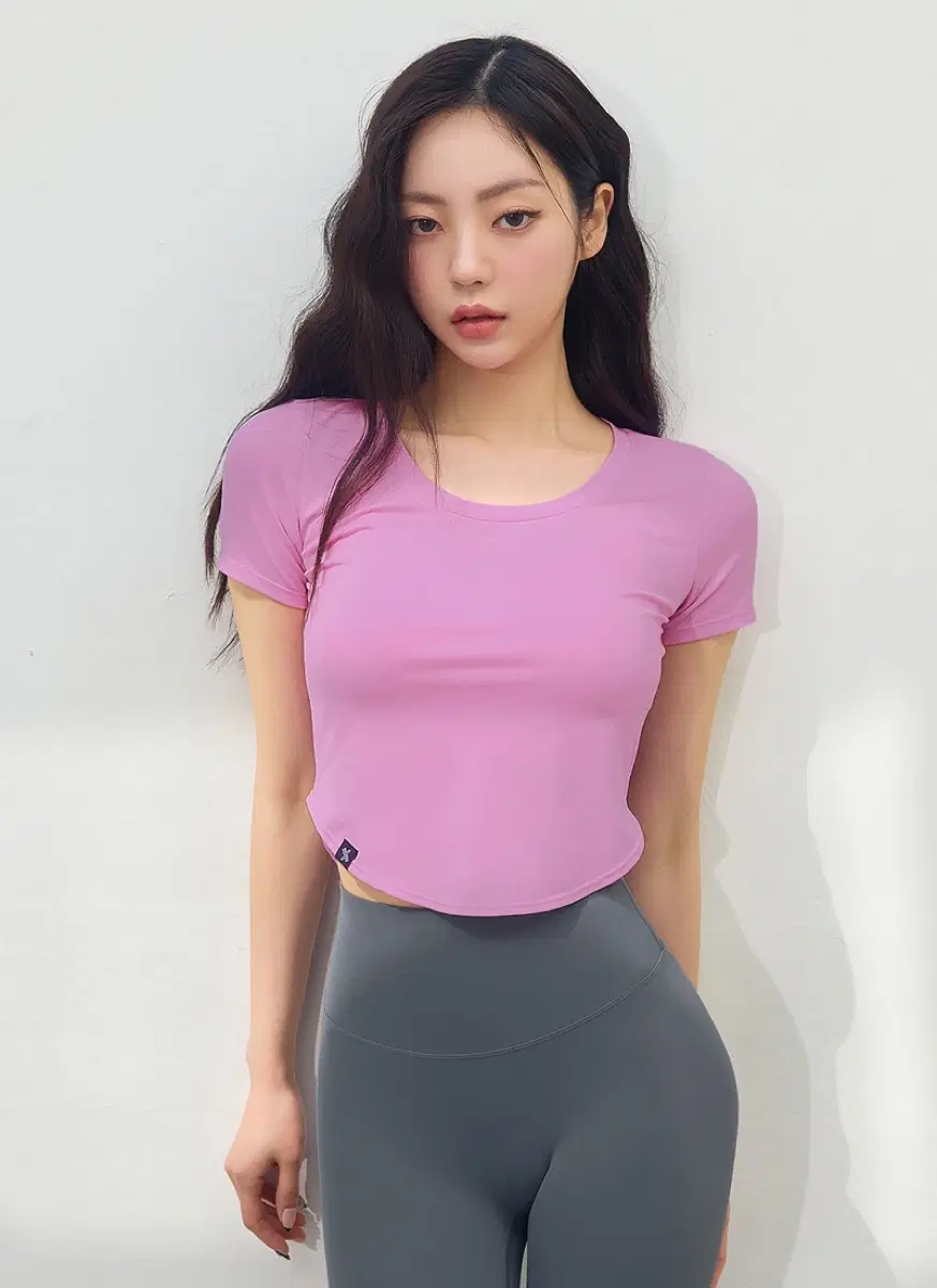젝시믹스 젤라라이트 라운드 크롭탑 시어라일락