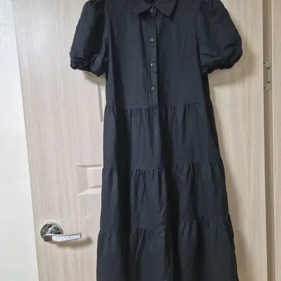 [린넨]바나나리퍼블릭 블랙 티어드 원피스 드레스