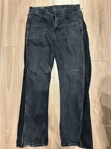 ZARA 남성용 사이드 지퍼 데님 팬츠 블랙