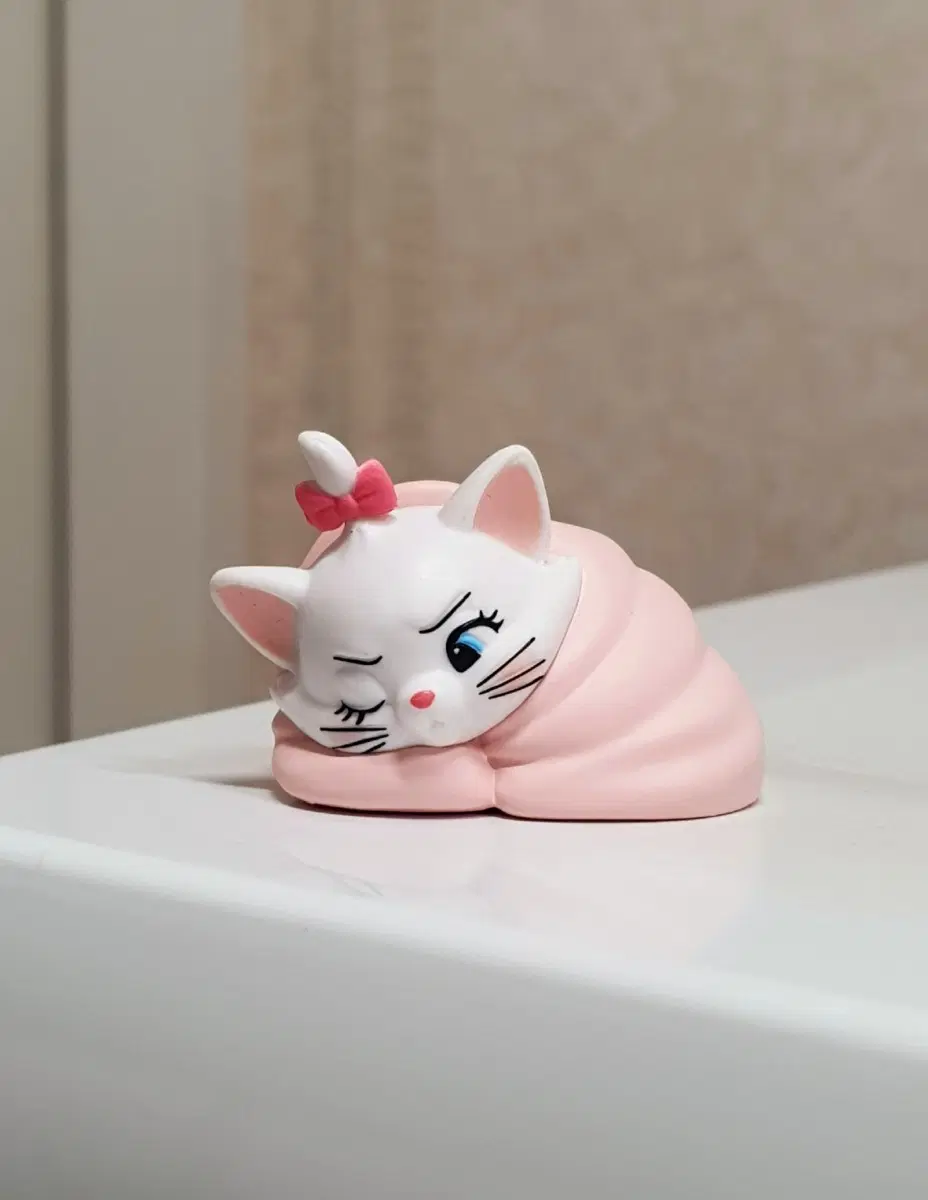 가챠 랜덤 피규어 / 디즈니 아리스토캣 마리 고양이