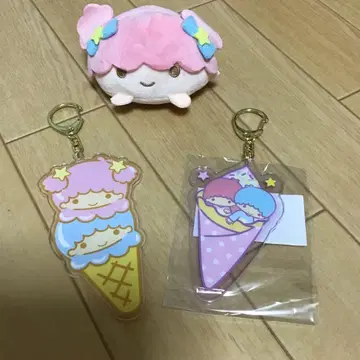 산리오 카페 한정판 키키라라 빅 키링 세트 판매