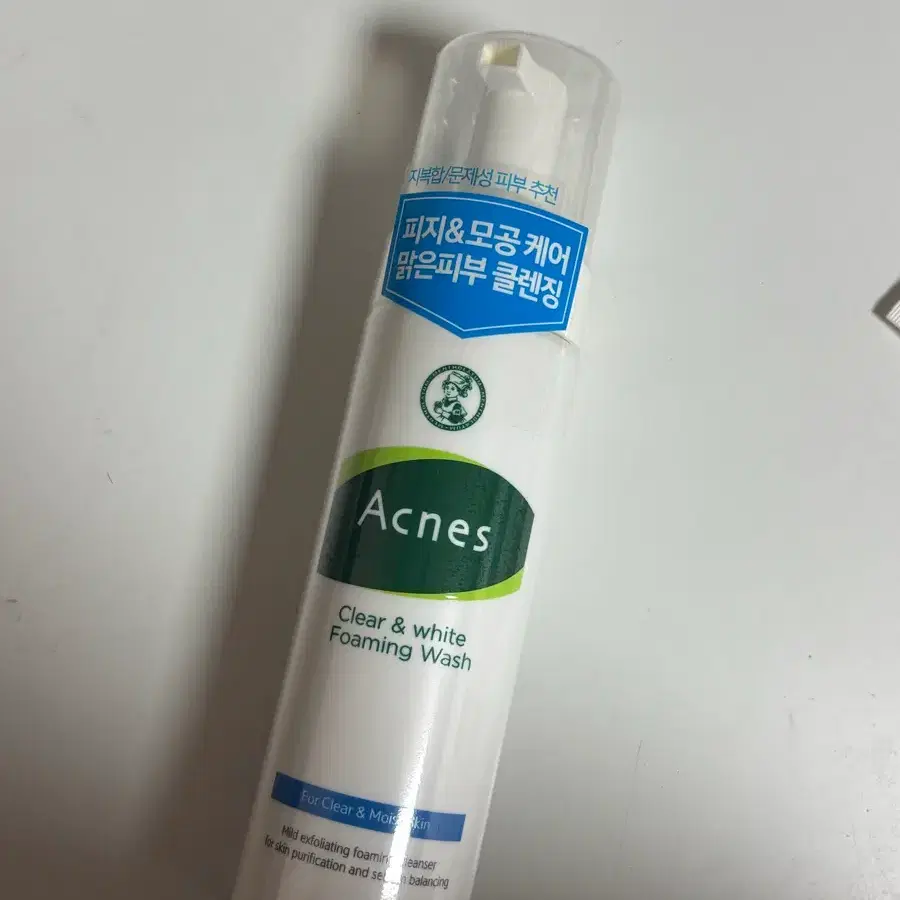 아크네스 클리어 앤 화이트 포밍워시 폼 타입 클렌저 클렌징폼 새상품