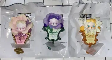 SKULLPANDA Petals in Four Acts 마그넷