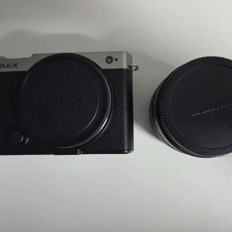 파나소닉 루믹스 S9 실버블랙 + 18-40mm 렌즈