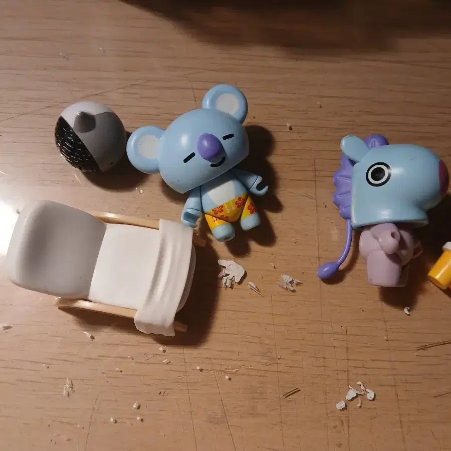 BT21피규어