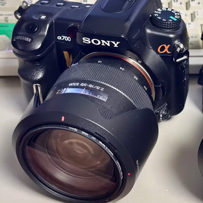 소니 A700+SAL16-50