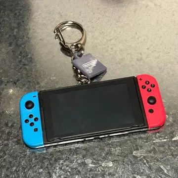 닌텐도 뮤지엄 게임 하드 키링 Switch