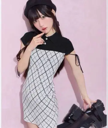 미셸 마카롱 모노그램 미니 니트 원피스
