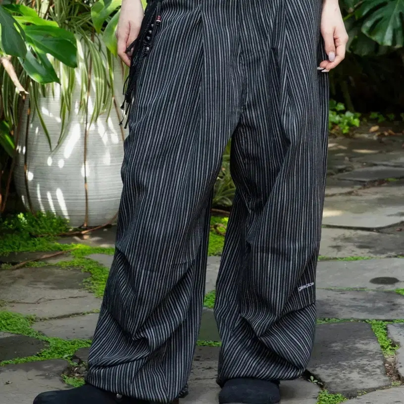 글랙 GP139 스트라이프 린넨 이지 팬츠 (BLACK)