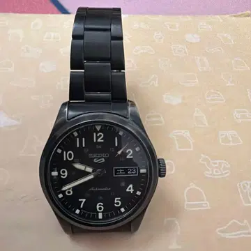 SEIKO 5 Sports 자동 와인딩 손목시계 블랙