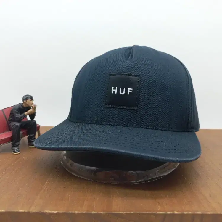 HUF 박스 로고 허프 스냅백 스트리트 힙합 모자 블랙