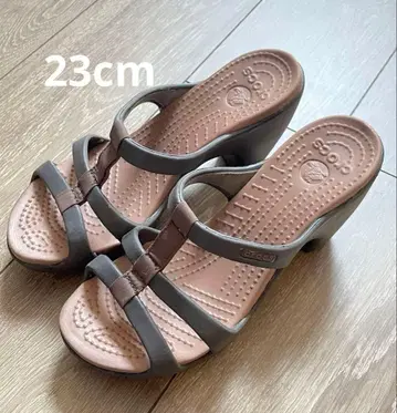 크록스 사이플러스 힐 샌들 W7 (23cm)