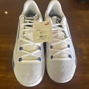 미사용 새상품 PUMA Flyer Lite 27.0cm 스니커즈 택 포함