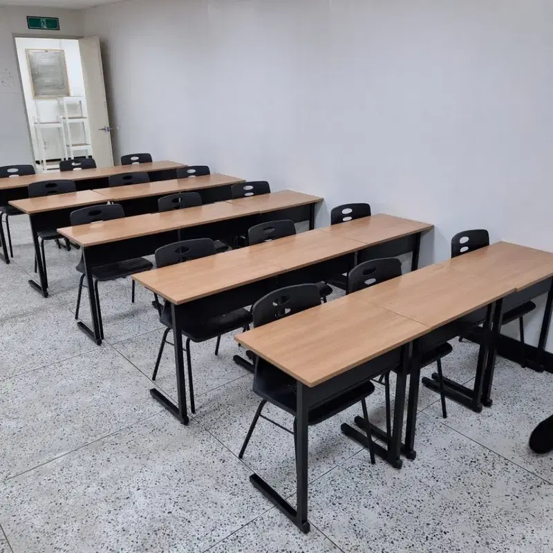 가꿈 책걸상 학원 수강실 강의실 자습실 학습실 교육실 학교 책상 의자