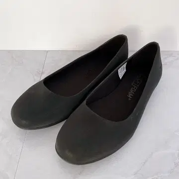 푸마 소프트폼+ 플랫슈즈 블랙 25cm 빅 사이즈