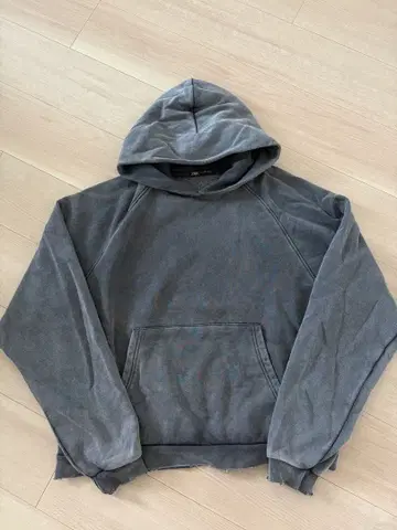 ZARA 데미지 가공 후드 맨투맨 그레이