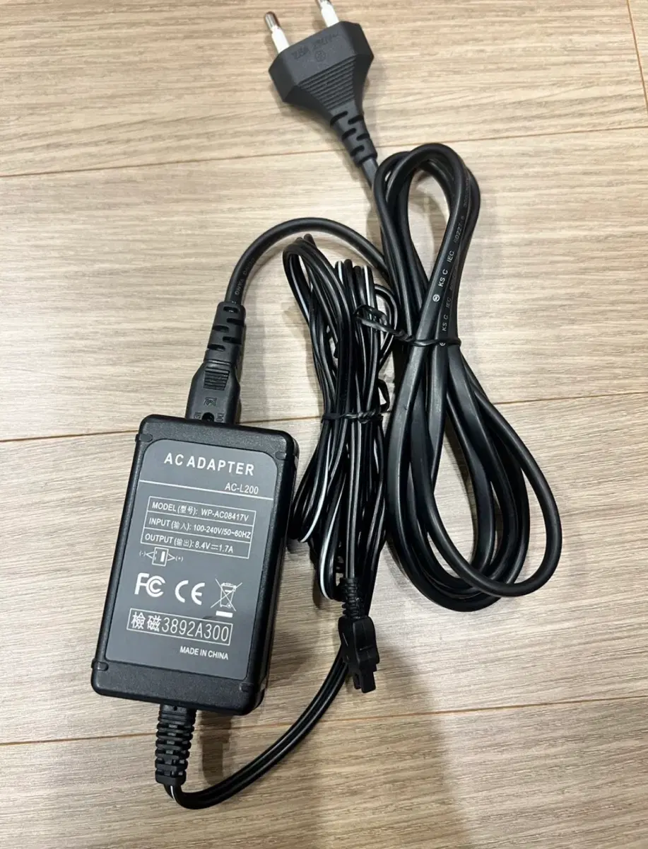 소니 AC 어댑터 AC-L200 WP-AC08417V 8.4V 1.7