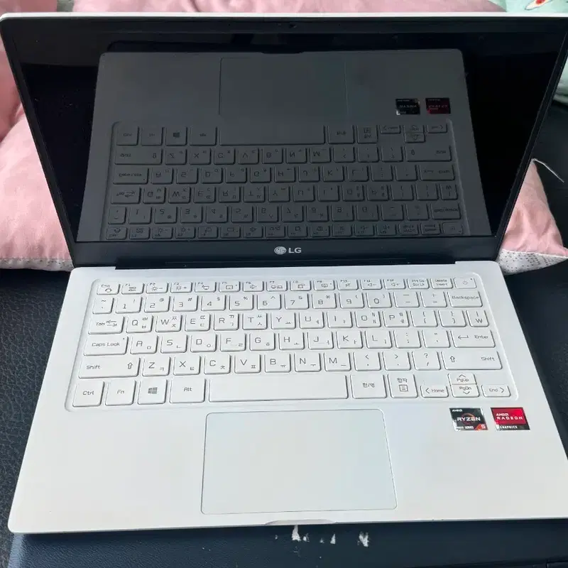 LG울트라pc 13ud70p-gx50k