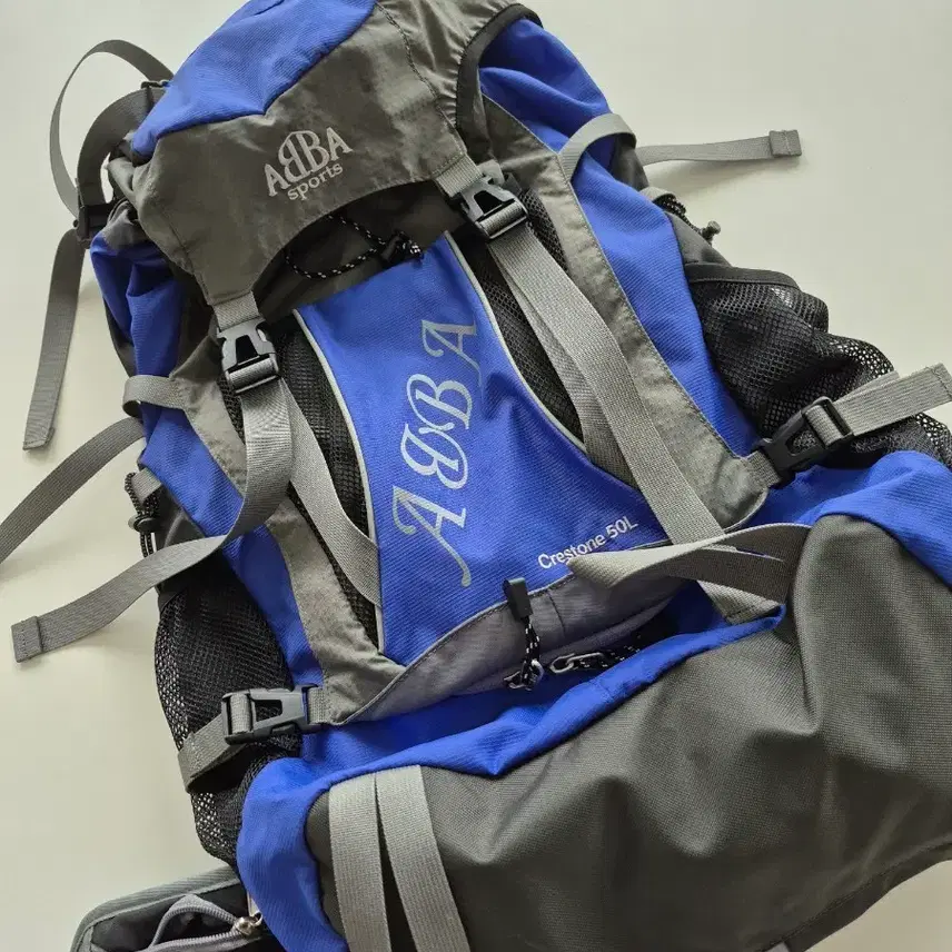 ABBAクレスト50L登山 バックパック