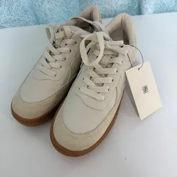 eaphi 스니커즈 아이보리 고무 밑창 37