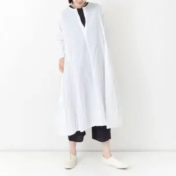 베리떼꾸르 사이드 플레어 원피스
