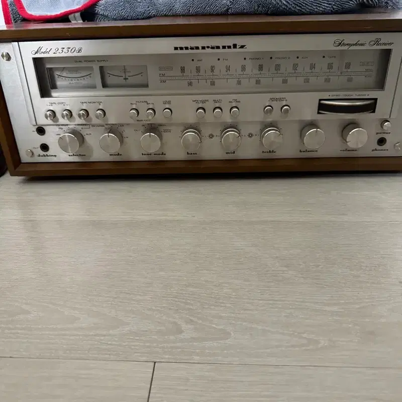 마란츠 2330B 스테레오 리시버