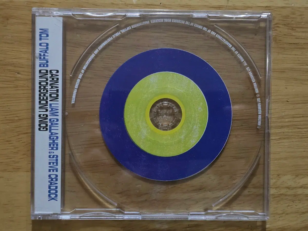 CD 음반 Buffalo Tom / Liam Gallagher & Steve Cradock 영국반
