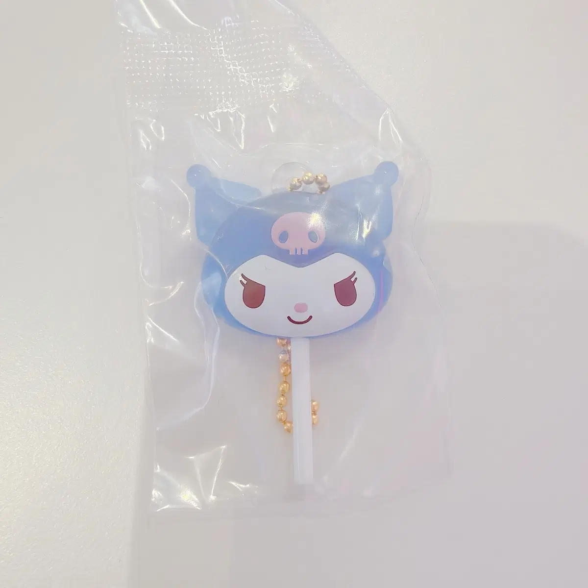 산리오 컬러풀 캔디 가챠 챰 참 쿠로미 캡슐토이